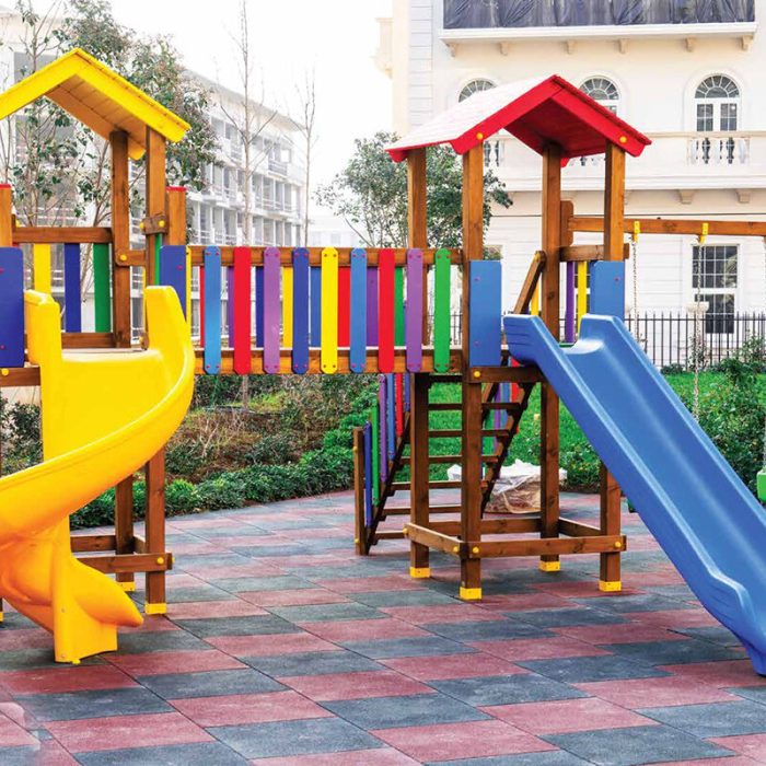 Kid's Play Area & Garden